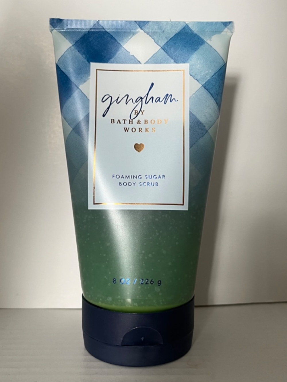 Bath & Body Works Gingham 8 oz. Foaming Sugar Body Scrub